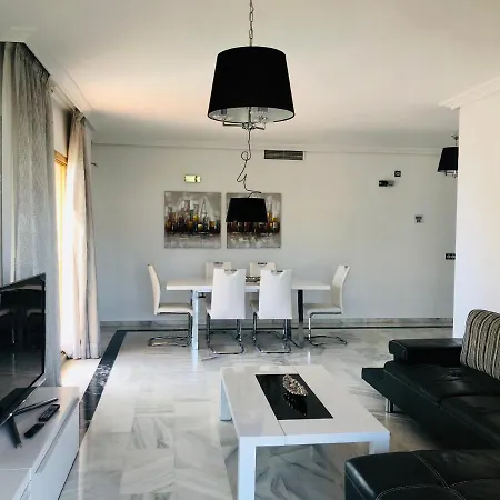 Rentcostadelsol Dona Sofia A Lejlighed *