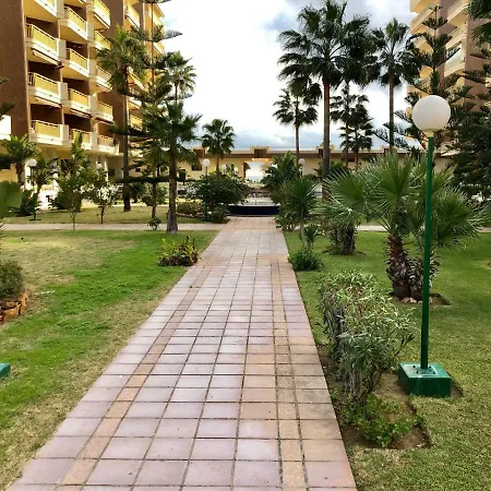 Rentcostadelsol Dona Sofia A アパート フエンヒロラ
